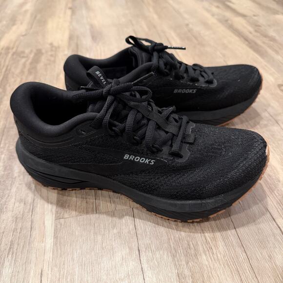 Brooks Womens Revel 7 Black Running Shoes Sneakers Size 6.5 Medium Sneakers - Picture 3 of 10